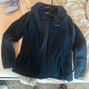 Woman’s Navy Columbia Jacket